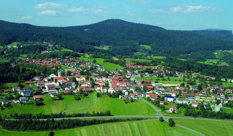 Eschenberg bei Kirchdorf im Wald. 